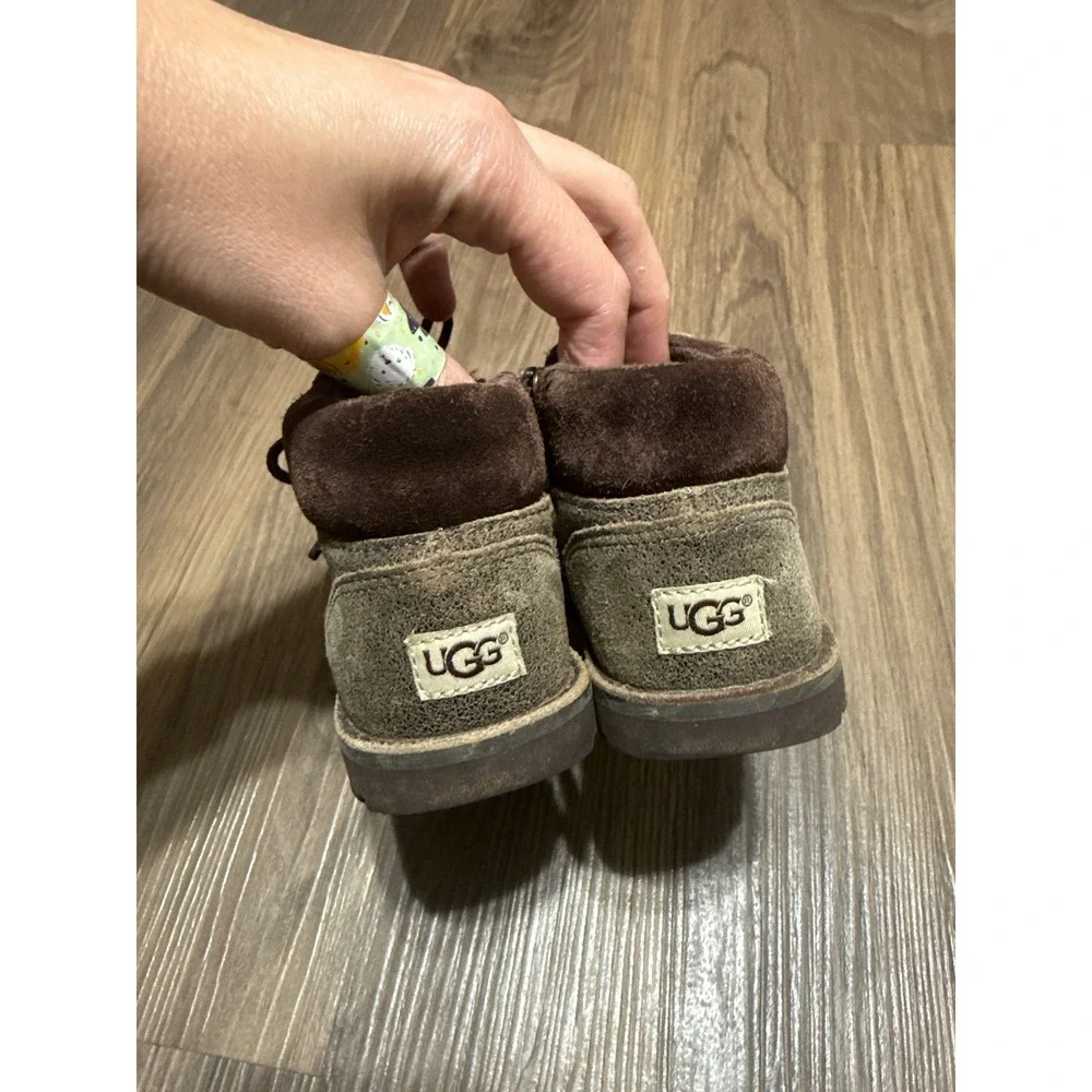 Ugg Neumel Desert‎ lil Boot - Kids Size 9 Leather Lace Up Zipper Brown Outdoor